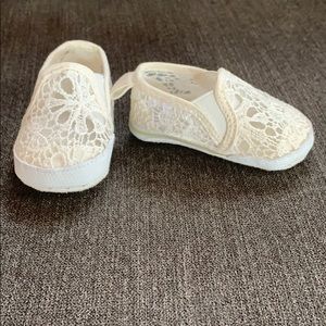 3-6 month lace shoes